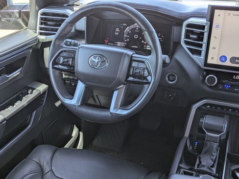 Used 2024 Toyota Tundra Platinum AWD/4WD image 15