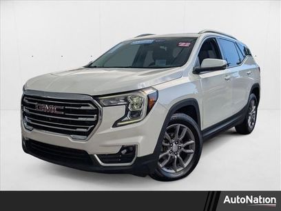 Used 2022 GMC Terrain SLT w/ Tech Package