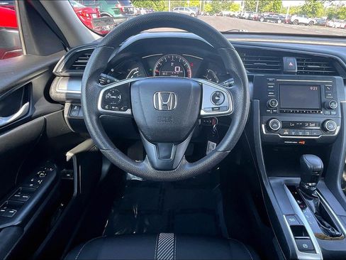 Used 2018 Honda Civic LX image 5