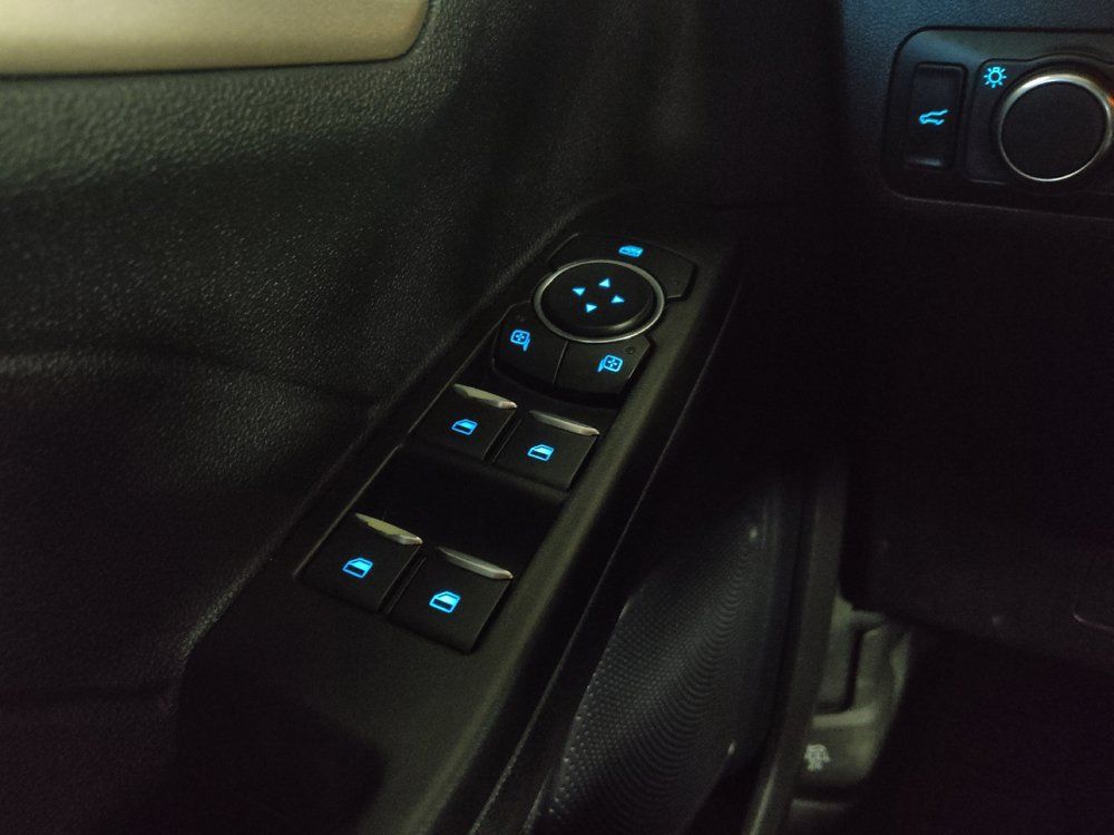 Used 2022 Ford Escape SE w/ Convenience Package FWD image 27