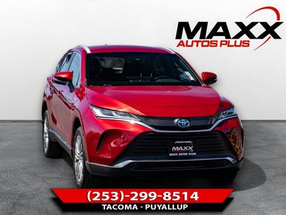 Used 2021 Toyota Venza XLE w/ Softex Package