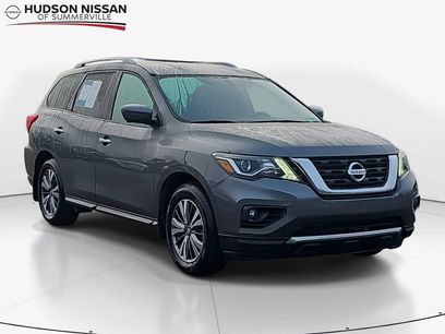 Used 2019 Nissan Pathfinder SL