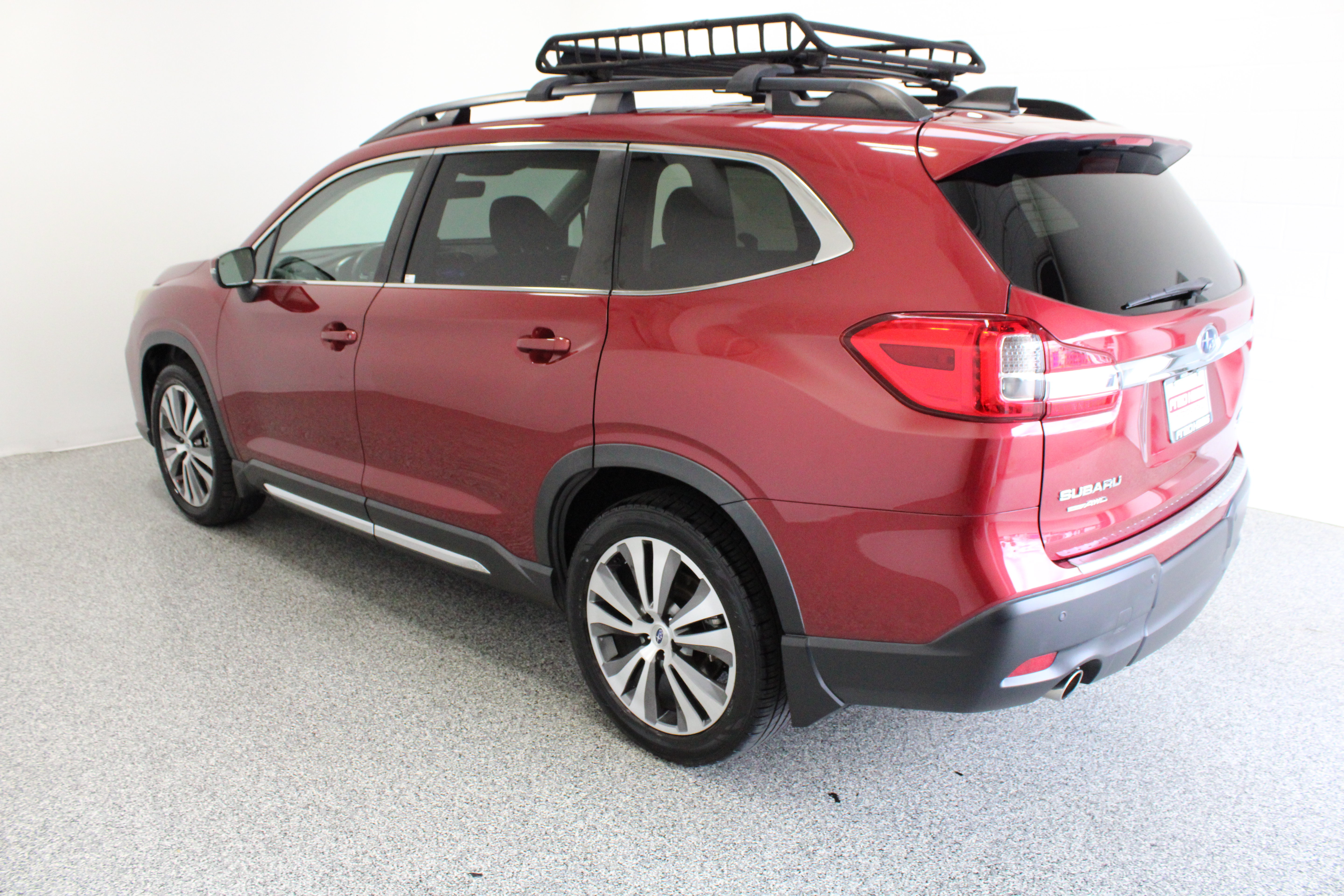 Used 2021 Subaru Ascent Limited w/ Technology Package AWD/4WD image 9