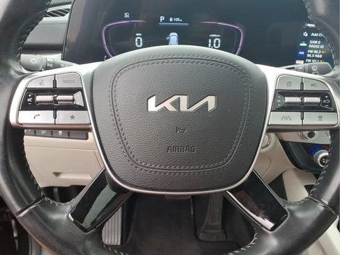 Used 2024 Kia Telluride S w/ S Sunroof Package FWD image 14