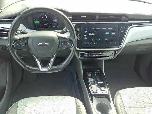 Used 2023 Chevrolet Bolt EUV Premier FWD image 3