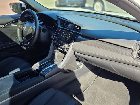 Used 2017 Honda Civic EX image 15