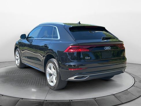 Used 2023 Audi Q8 Premium Plus AWD/4WD image 5