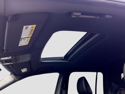 Used 2025 Honda Ridgeline Black Edition image 22