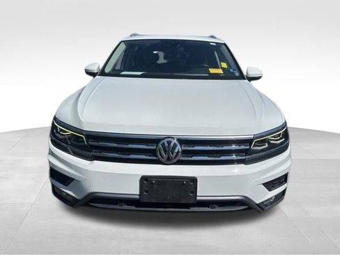 Used 2018 Volkswagen Tiguan SEL Premium AWD/4WD image 11