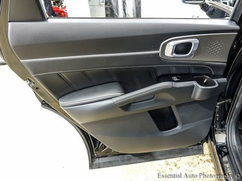 Used 2022 Kia Sorento SX image 23