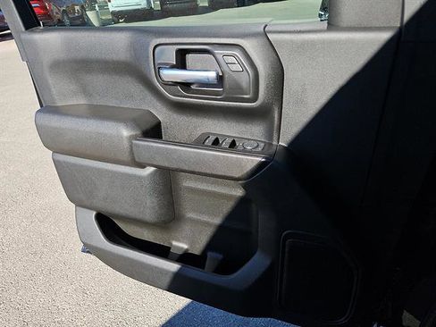 Used 2022 Chevrolet Silverado 1500 Custom w/ Safety Confidence Package image 13
