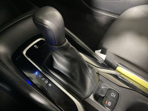 Certified 2020 Toyota Corolla LE FWD image 22