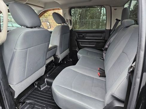 Used 2017 RAM 1500 Express w/ Express Value Package image 10