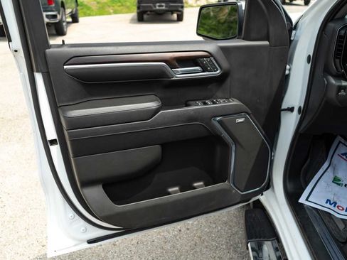 Used 2022 GMC Sierra 1500 SLT RWD image 12