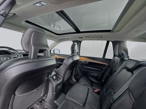 Used 2021 Volvo XC90 T8 Inscription Expression w/ Advanced Package image 37