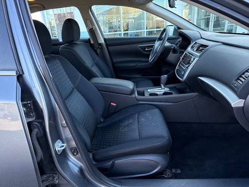 Used 2018 Nissan Altima 2.5 S image 9