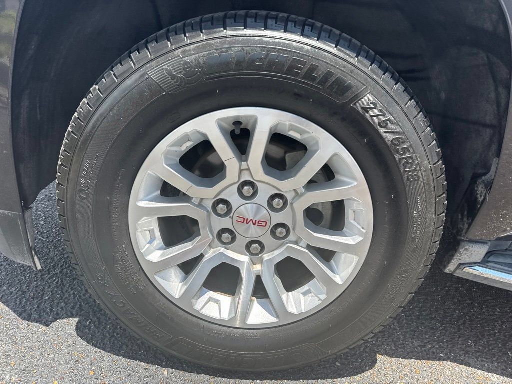 Used 2016 GMC Yukon SLE RWD image 11