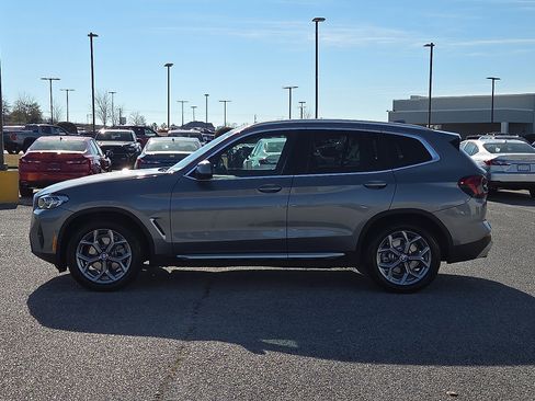 Used 2023 BMW X3 xDrive30i image 3