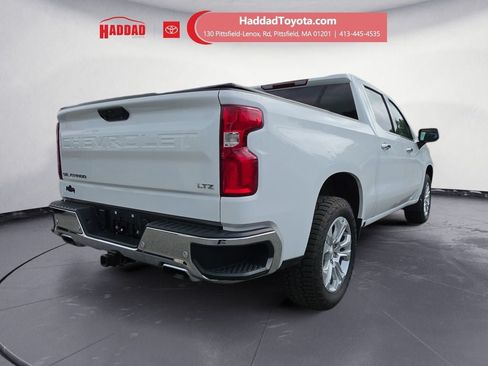Used 2023 Chevrolet Silverado 1500 LTZ w/ Z71 Off-Road Package AWD/4WD image 6