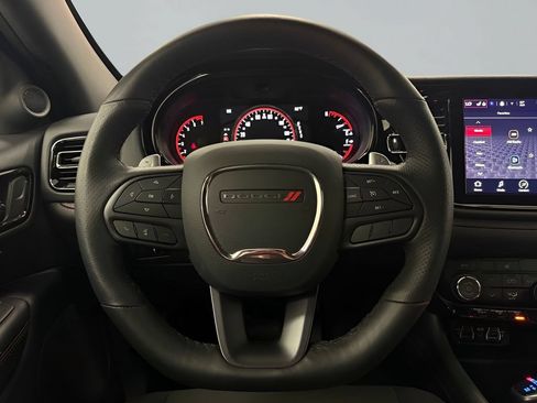 Used 2025 Dodge Durango GT RWD image 18
