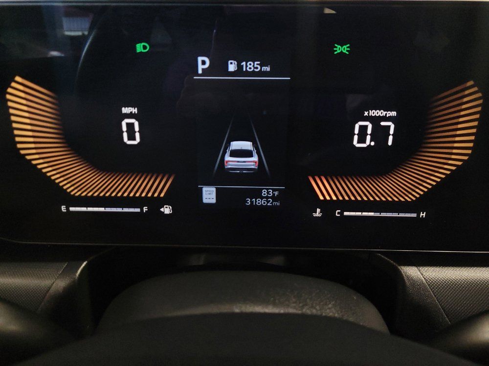 Used 2025 Kia K4 FWD image 23