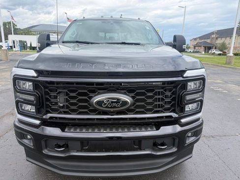 New 2026 Ford F250 XLT w/ XLT Premium Package AWD/4WD image 8