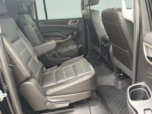 Used 2019 GMC Yukon XL Denali AWD/4WD image 18