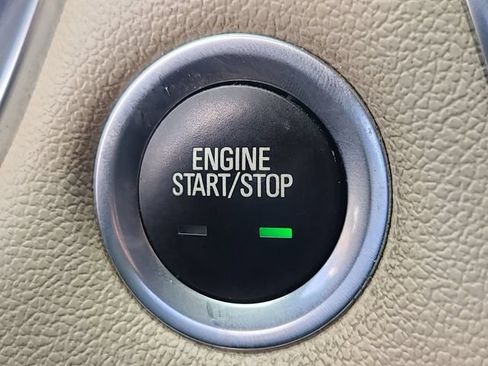 Used 2023 Chevrolet Traverse LS FWD image 30
