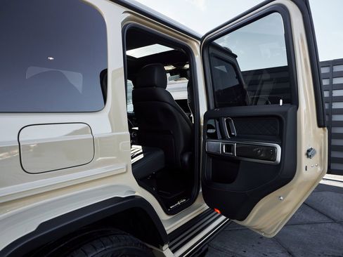 Used 2026 Mercedes-Benz G 63 AMG 4MATIC image 35