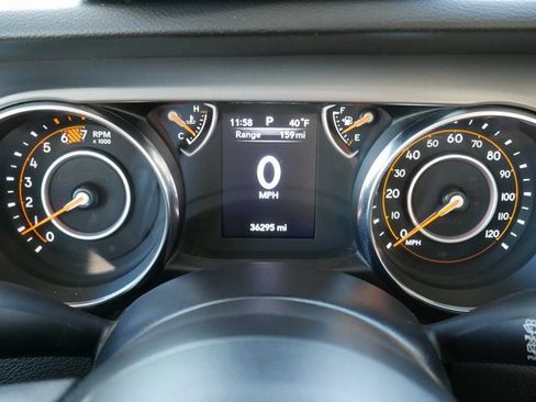 Used 2022 Jeep Wrangler Unlimited Sport image 29