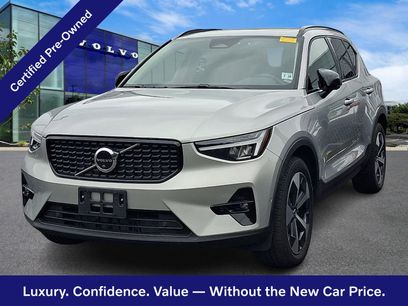 Used 2023 Volvo XC40 B5 Plus w/ Protection Package Premier