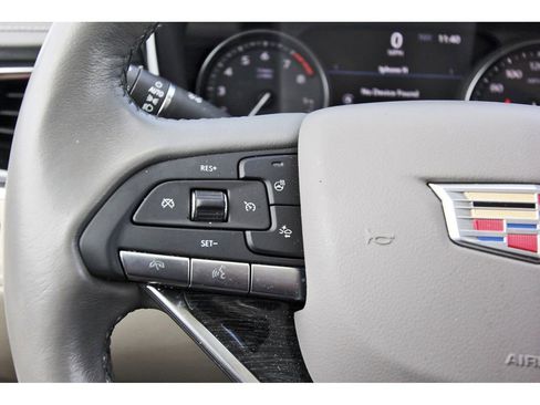 Used 2022 Cadillac XT6 Premium Luxury w/ Technology Package image 16