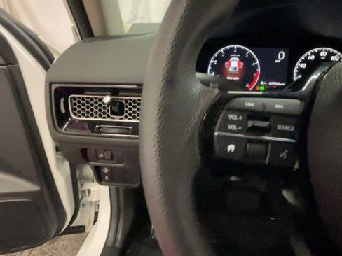 Used 2024 Honda Civic LX image 35