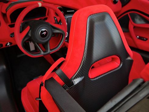 Used 2022 McLaren 765LT RWD image 31