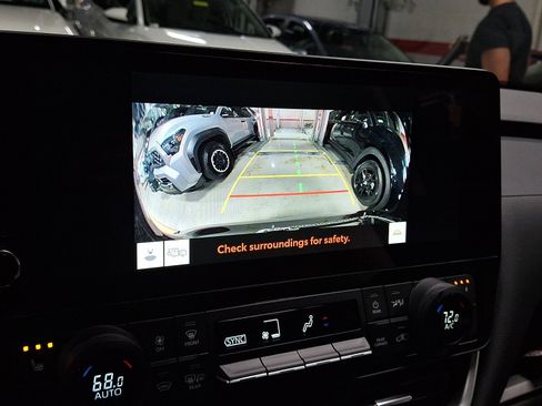 New 2026 Toyota Grand Highlander XLE image 12