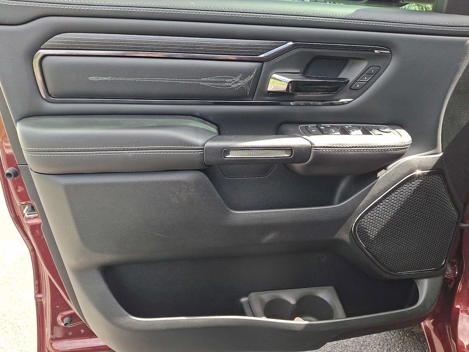 Used 2022 RAM 1500 Limited AWD/4WD image 12