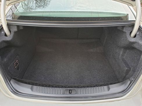 Used 2014 Chevrolet Malibu LT w/ Power Convenience Package image 14