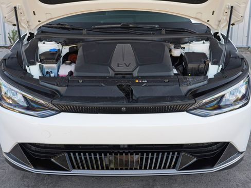 Used 2024 Kia EV6 Wind w/ Wind Technology Package image 7