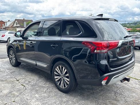 Used 2020 Mitsubishi Outlander ES image 4