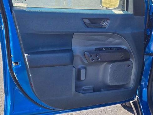 New 2025 Ford Maverick Lariat w/ Black Appearance Package image 19