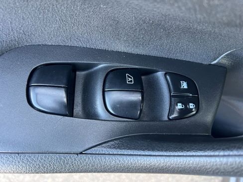 Used 2015 Nissan Altima 2.5 S w/ Power Driver Seat Package FWD image 45