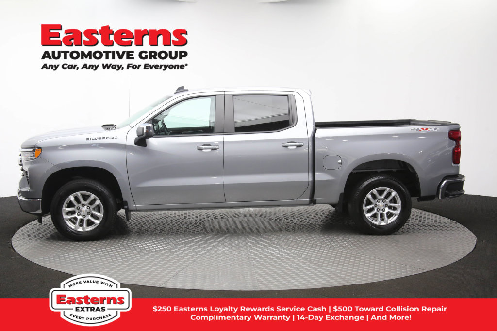Used 2024 Chevrolet Silverado 1500 LT AWD/4WD image 63