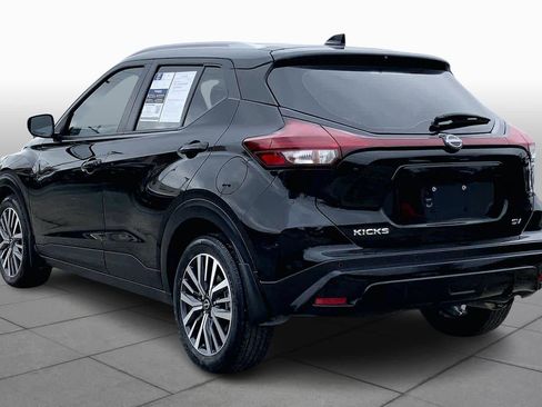 Used 2023 Nissan Kicks SV image 12
