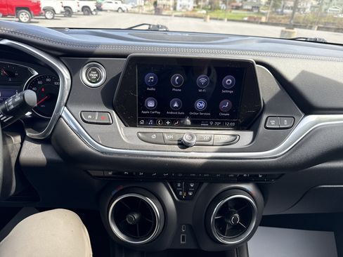 Used 2022 Chevrolet Blazer LT image 25