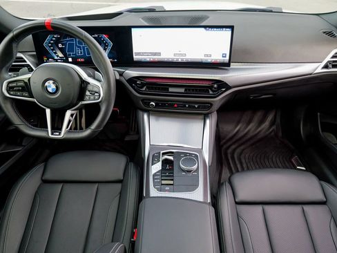 Used 2025 BMW M240i xDrive Coupe w/ Premium Package AWD/4WD image 38