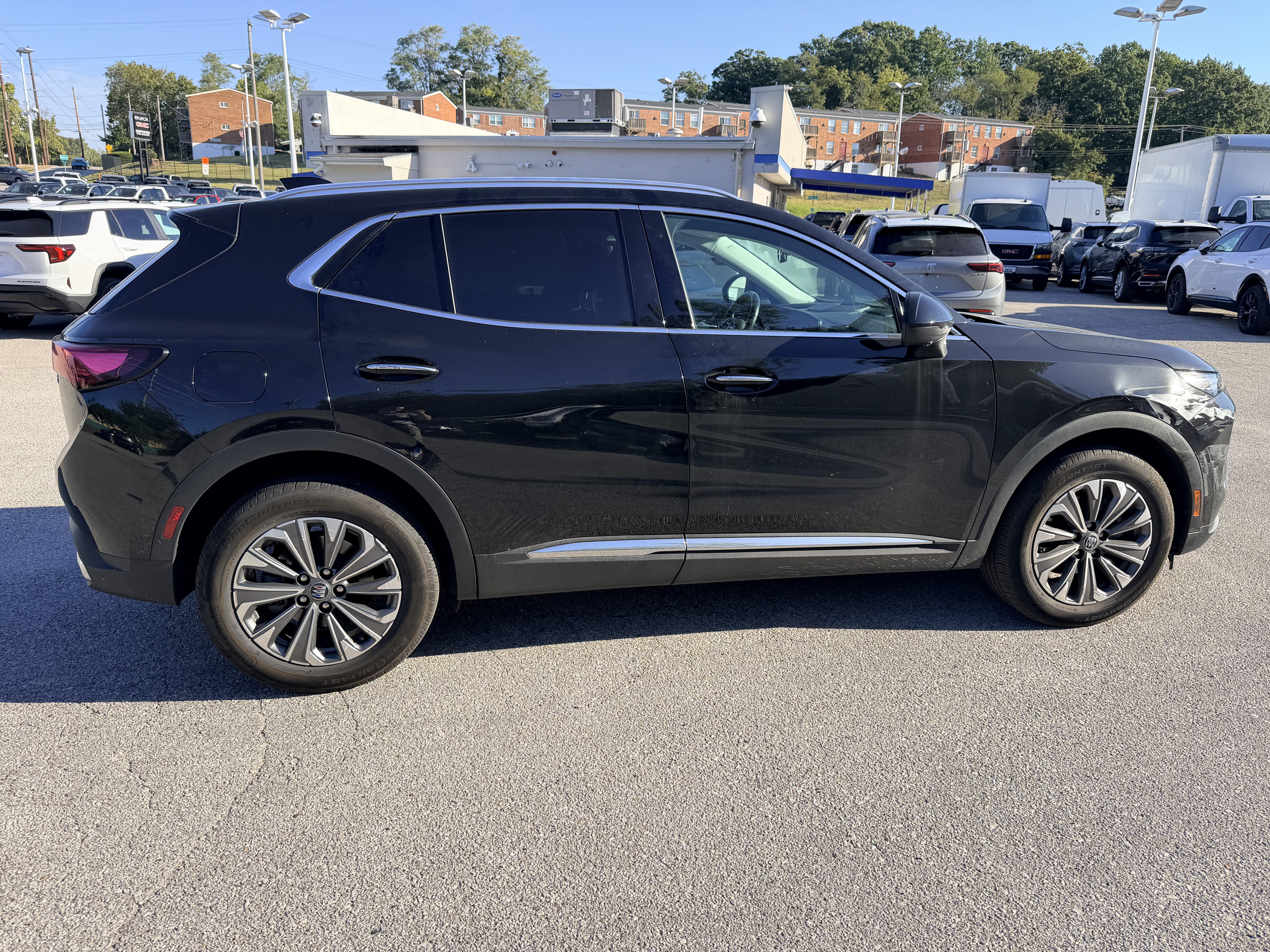 Used 2024 Buick Envision Preferred AWD/4WD image 8