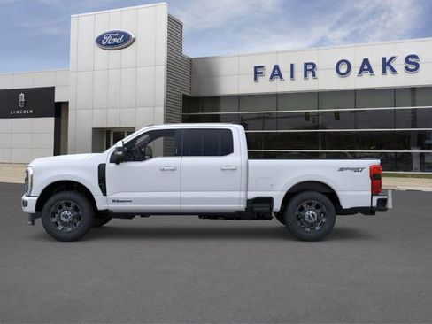 Used 2024 Ford F350 Lariat w/ Lariat Ultimate Package image 3