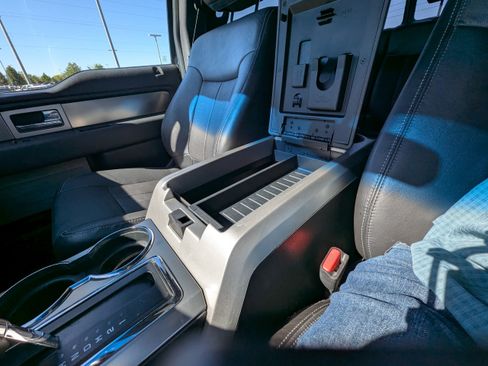 Used 2014 Ford F150 FX4 w/ Equipment Group 402A Luxury AWD/4WD image 25
