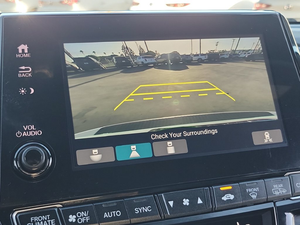 Used 2024 Honda Odyssey Sport image 11