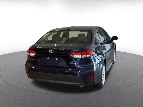Used 2025 Toyota Corolla LE image 14